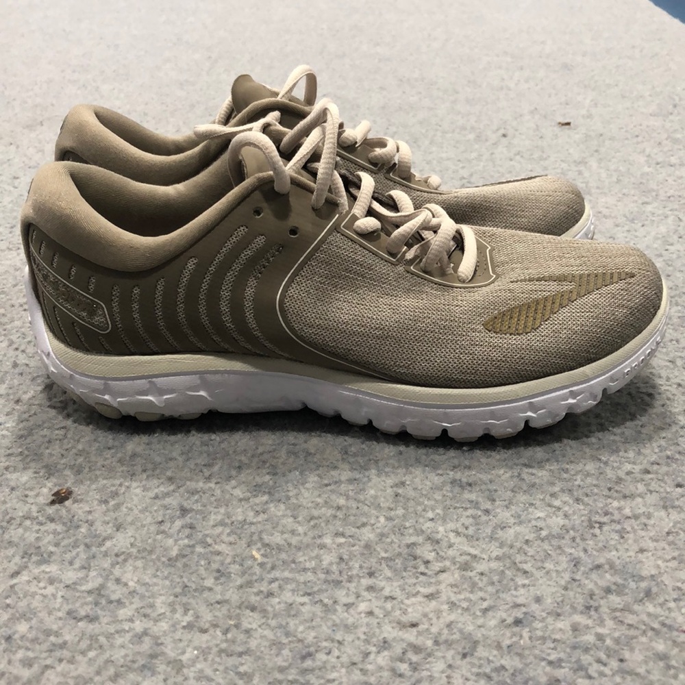 Brooks Pure Flow 6
